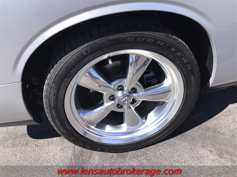 Used 2010 Dodge Challenger R/T RWD image 26