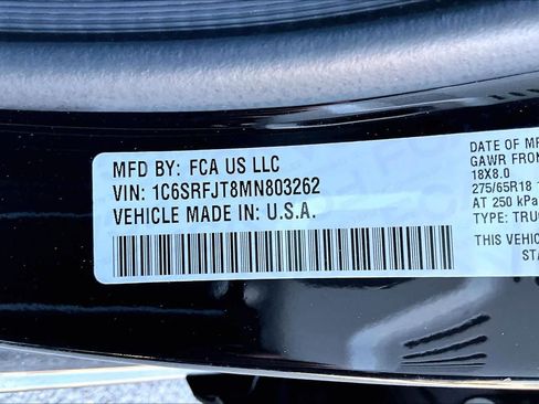 Used 2021 RAM 1500 Laramie image 34