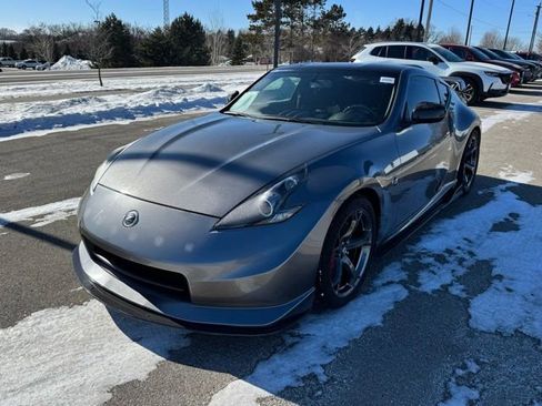 Used 2013 Nissan 370Z NISMO image 28