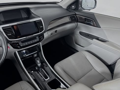 Used 2016 Honda Accord EX-L image 23