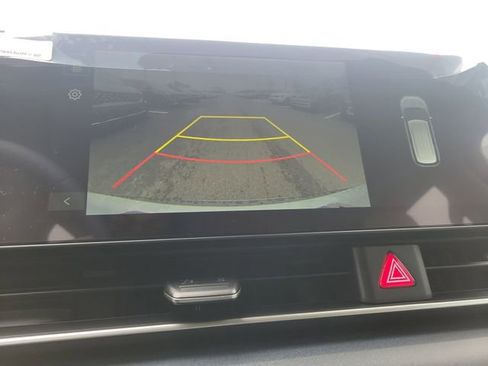 New 2026 Kia Carnival EX image 26