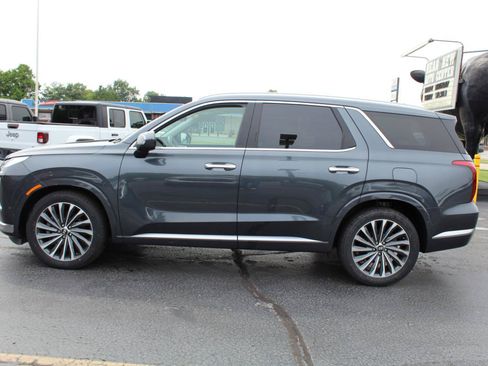 Used 2024 Hyundai Palisade Calligraphy AWD/4WD image 8