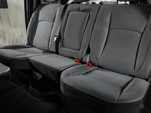 Used 2024 RAM 3500 Big Horn AWD/4WD image 32
