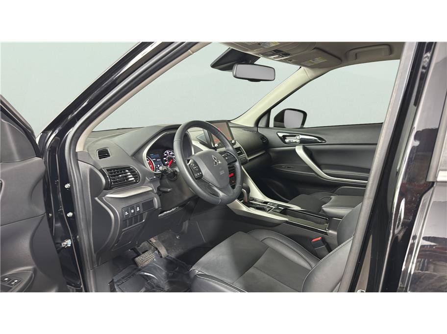 Used 2022 Mitsubishi Eclipse Cross SE FWD image 9