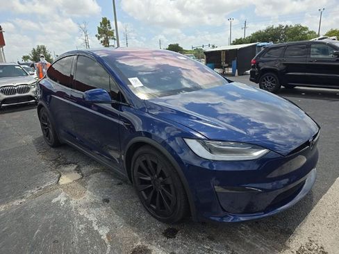 Used 2023 Tesla Model X AWD/4WD image 3