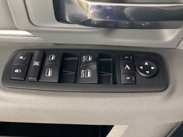 Used 2018 RAM 1500 Big Horn AWD/4WD image 30