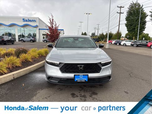 Used 2024 Honda Accord Sport image 6