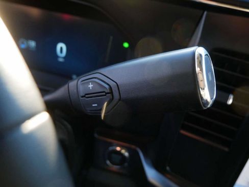 Used 2025 Ford F450 Lariat w/ FX4 Off-Road Package image 22