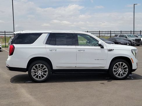 Used 2025 GMC Yukon Denali AWD/4WD image 6