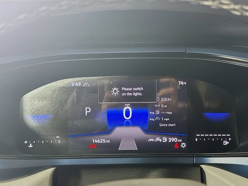 Certified 2024 Volkswagen Taos SE AWD/4WD image 15