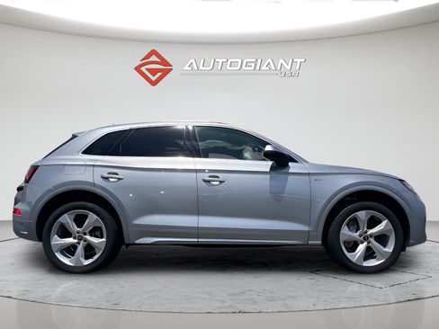 Used 2025 Audi Q5 2.0T Premium Plus w/ Premium Plus Package AWD/4WD image 9