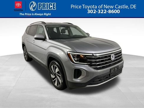 Used 2025 Volkswagen Atlas SE AWD/4WD image 1
