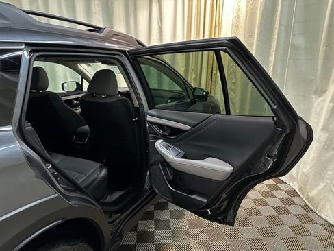 Certified 2023 Subaru Outback Limited image 32