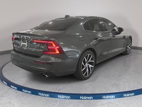Used 2020 Volvo S60 T6 Momentum AWD/4WD image 6