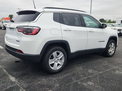 Used 2022 Jeep Compass Latitude w/ Convenience Group AWD/4WD image 6