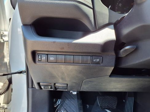 Certified 2025 Toyota RAV4 XLE w/ Convenience Package AWD/4WD image 18