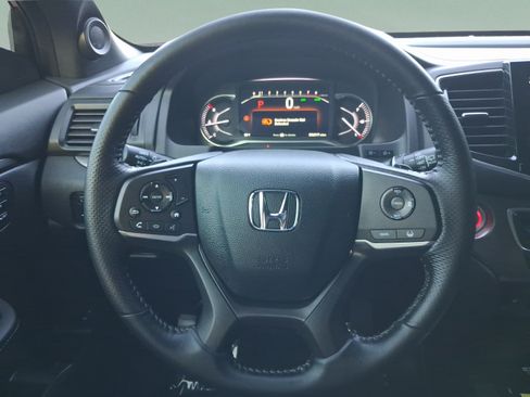 Used 2024 Honda Passport EX-L image 14