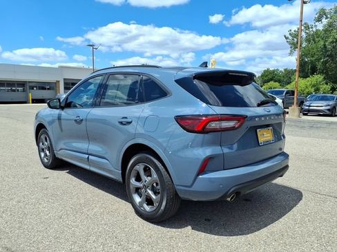 Certified 2024 Ford Escape ST-Line w/ Tech Pack #1 AWD/4WD image 5