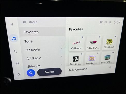 Used 2023 Toyota RAV4 AWD Hybrid image 31