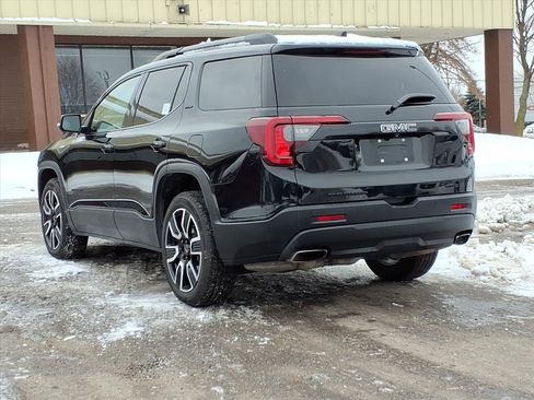 Used 2021 GMC Acadia SLT w/ Elevation Edition image 3