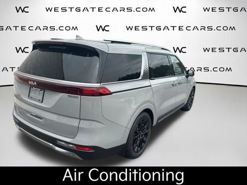 Certified 2024 Kia Carnival SX Prestige FWD image 8