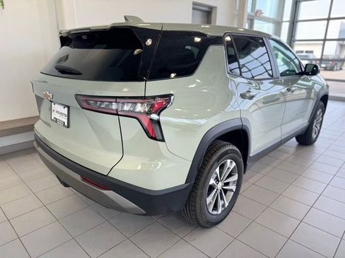 New 2026 Chevrolet Equinox LT w/ Convenience Package II AWD/4WD image 37