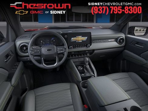 New 2026 Chevrolet Colorado ZR2 w/ Technology Package AWD/4WD image 15