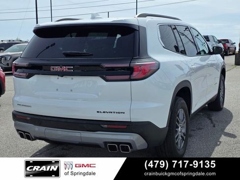 Used 2025 GMC Acadia Elevation FWD image 8
