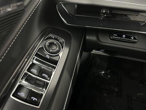 New 2026 Chevrolet Corvette Stingray Premium Conv w/ Z51 Performance Package image 19