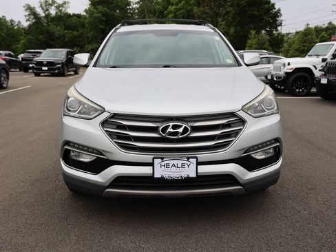 Used 2017 Hyundai Santa Fe Sport AWD/4WD image 2