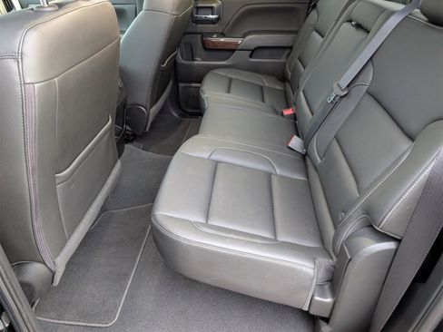 Used 2018 GMC Sierra 1500 SLT image 28