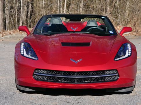Used 2014 Chevrolet Corvette Stingray Convertible w/ 2LT Preferred Equipment Group RWD image 5