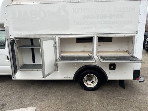 Used 2016 Ford E-350 and Econoline 350 Super Duty w/ Power Windows & Locks Group RWD image 4