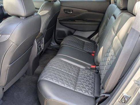Certified 2024 Nissan Murano Platinum w/ Cargo Package FWD image 19
