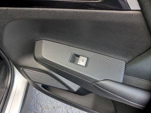 Used 2022 Mitsubishi Outlander ES image 31