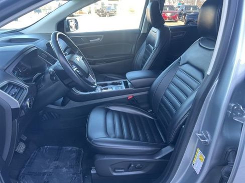 Used 2023 Ford Edge SEL image 12