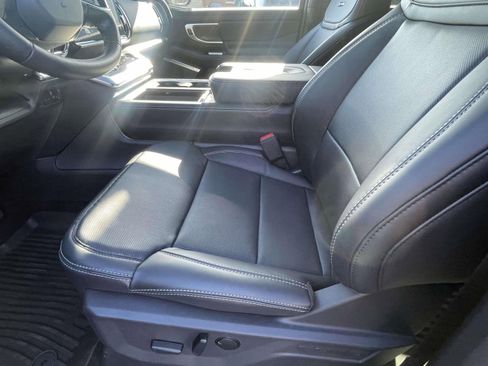 New 2026 Ford Expedition Max Platinum w/ Stealth Appearance Package image 10