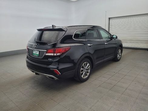 Used 2019 Hyundai Santa Fe XL SE image 9