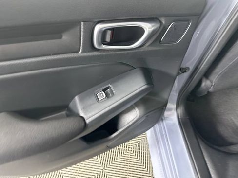 Used 2023 Honda Civic Sport image 15