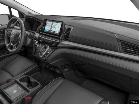 New 2026 Honda Odyssey Touring image 5
