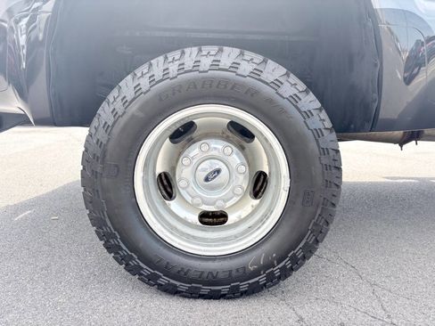 Used 2007 Ford F350 Lariat AWD/4WD image 40