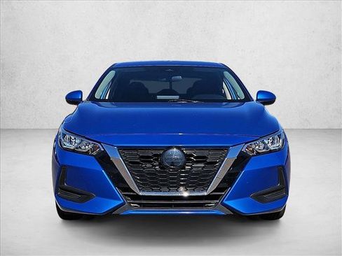 Used 2022 Nissan Sentra SV w/ Trunk Package FWD image 2