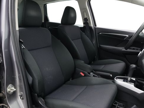 Used 2019 Honda Fit LX image 40