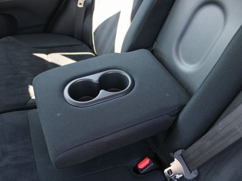 Used 2012 Honda CR-V LX image 34