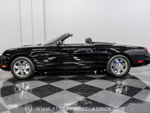 Used 2002 Ford Thunderbird image 2