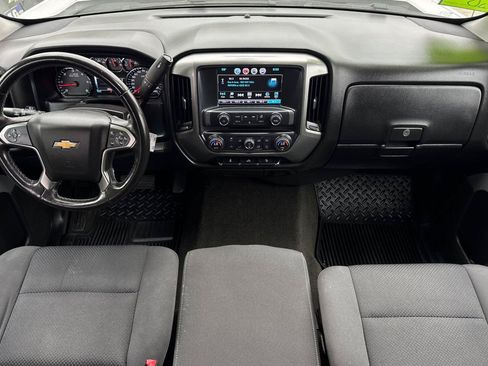 Used 2018 Chevrolet Silverado 1500 LT w/ All Star Edition AWD/4WD image 15