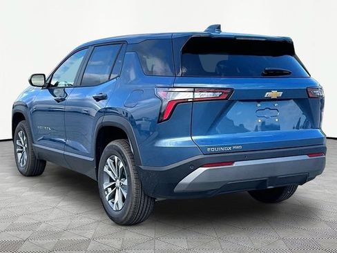 New 2027 Chevrolet Equinox LT AWD/4WD image 4