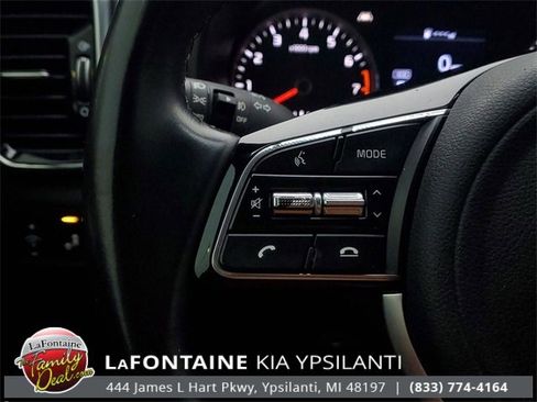 Used 2020 Kia Sportage EX image 18