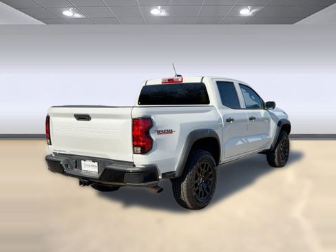 Used 2024 Chevrolet Colorado Trail Boss w/ Advanced Trailering Package image 7