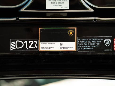 Used 2021 Lamborghini Aventador SVJ AWD/4WD image 38
